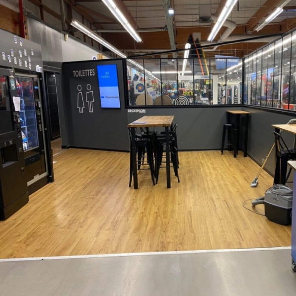 Aménagement de la zone cafétéria Decathlon en Seine-Maritime